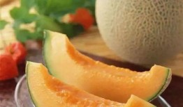 为什么吃哈密瓜容易上火,揭秘夏日消暑果实的双重效应