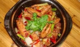 遇见鸡公煲吃瓜,一场美食与瓜语的奇妙邂逅